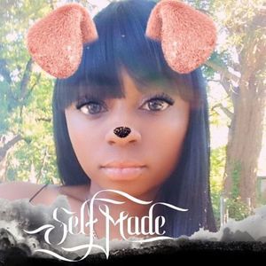 Meet your Posher, Regina